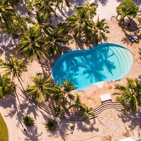 Bed and Breakfast ZumZum Beach House Kinondo Exterior foto