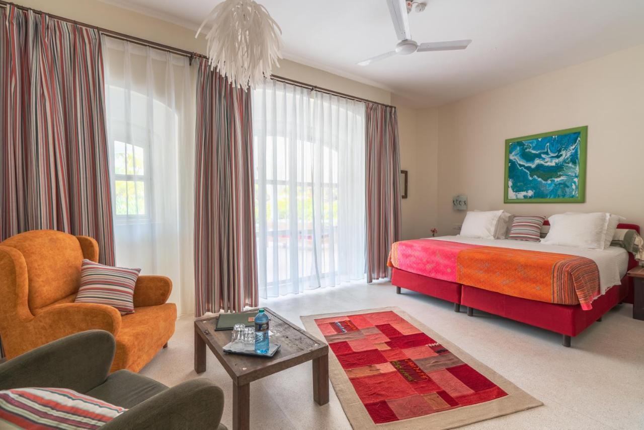 Bed and Breakfast ZumZum Beach House Kinondo Exterior foto